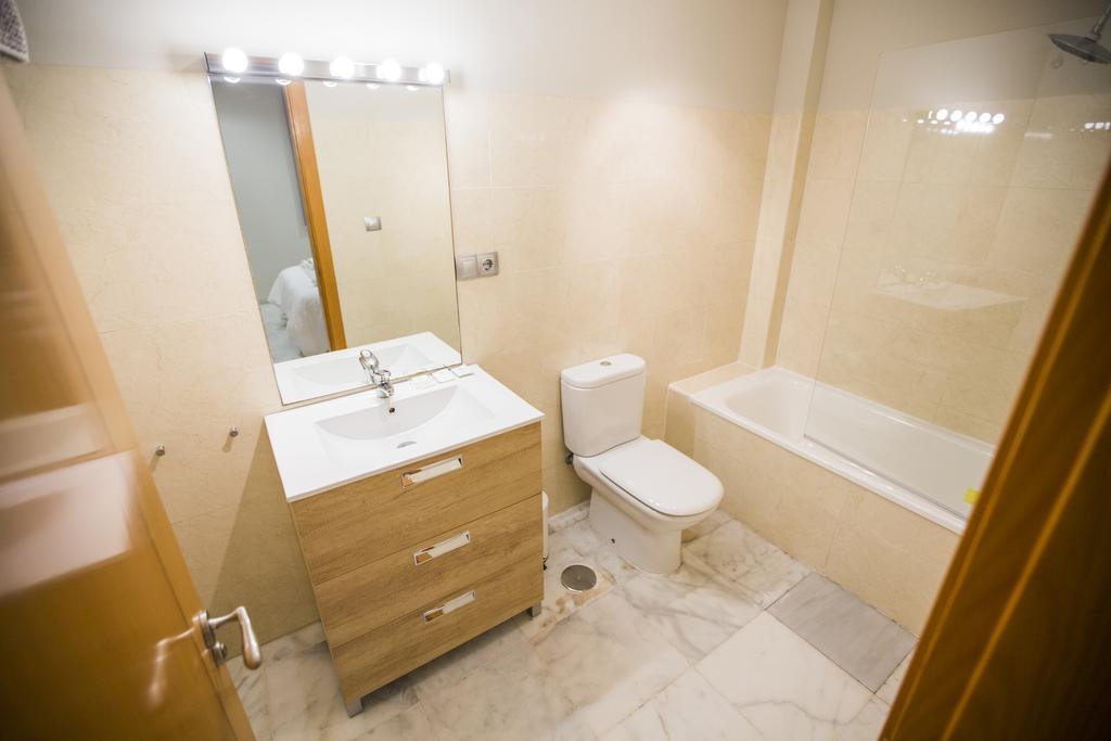 Ab Apartamentos Reding Málaga Exterior foto