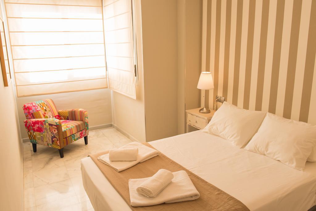 Ab Apartamentos Reding Málaga Exterior foto